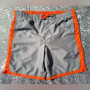 NIKE Swim Trunks / Shorts Gray/Orange Size Medium EUC